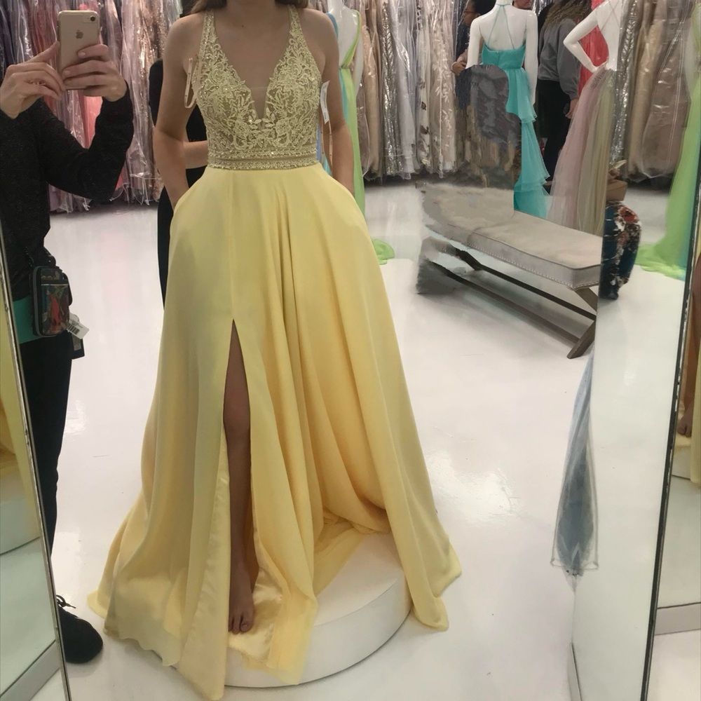 NEW Yellow Faviana Prom Gown